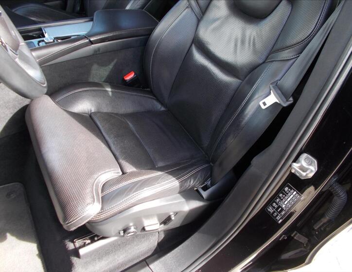 Volvo XC90 21