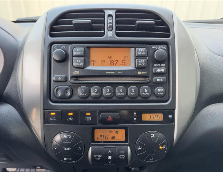 Toyota RAV4 32