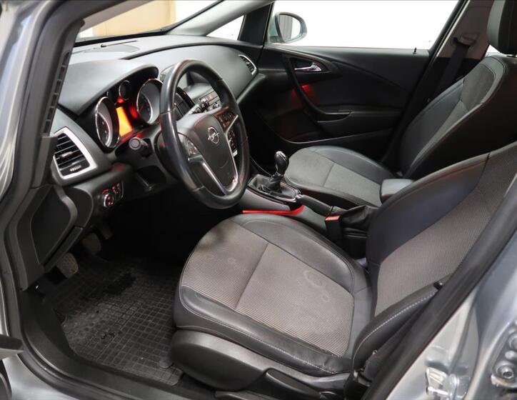 Opel Astra 7