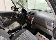 Suzuki SX4 15