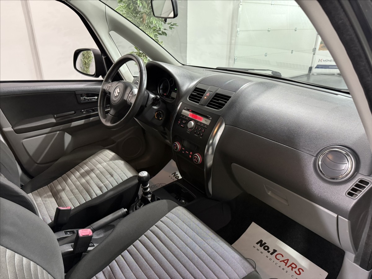 Suzuki SX4