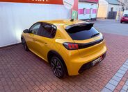 Peugeot 208 9