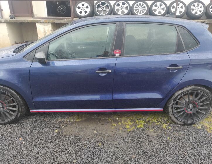 Volkswagen Polo 2