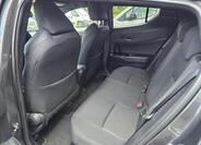 Toyota C-HR 11