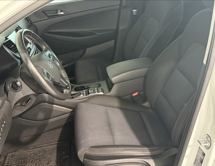 Hyundai Tucson 7