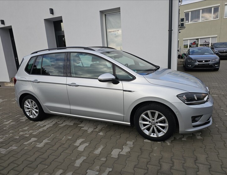 Volkswagen Golf Sportsvan 5