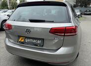 Volkswagen Passat 10