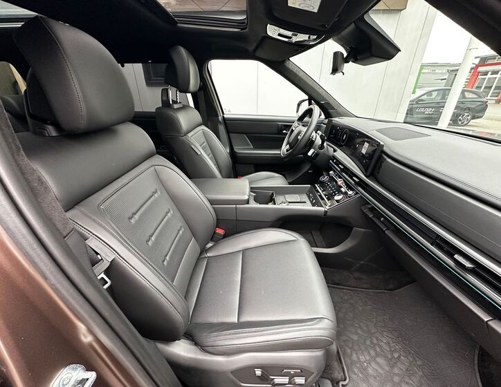 Hyundai Santa Fe 22