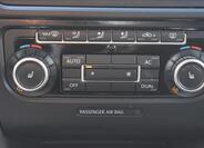 Volkswagen Golf 40