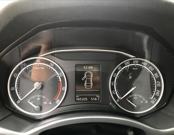 Škoda Octavia 16