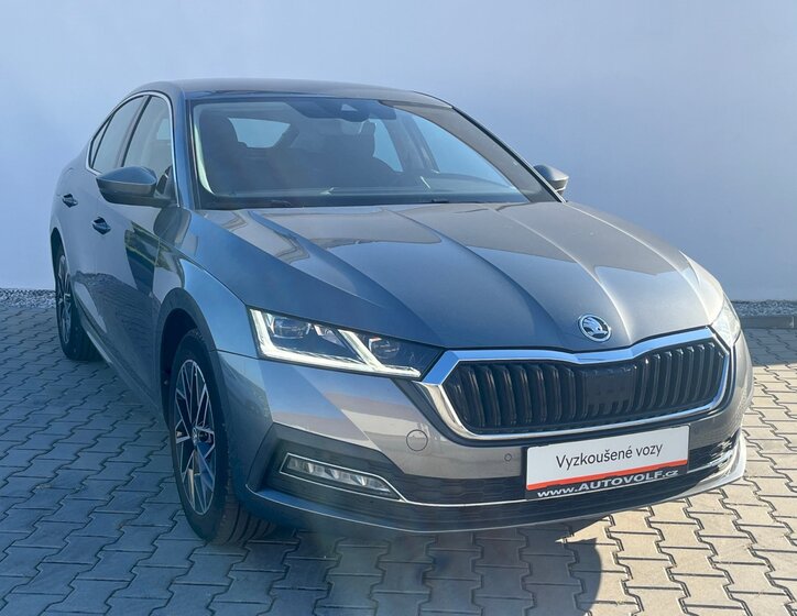 Škoda Octavia 9