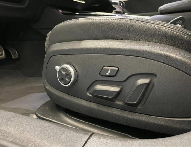Audi S4 9