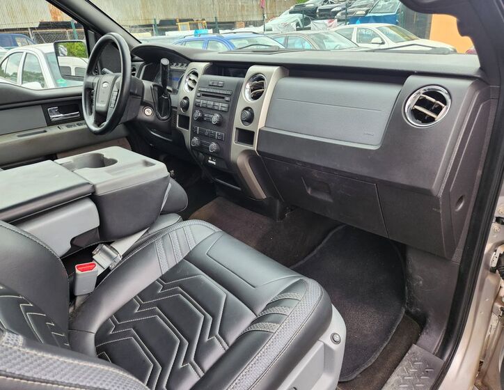 Ford F-150 9