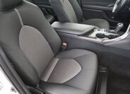 Toyota Camry 14
