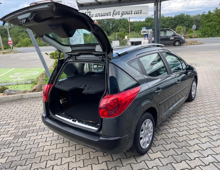 Peugeot 207 6