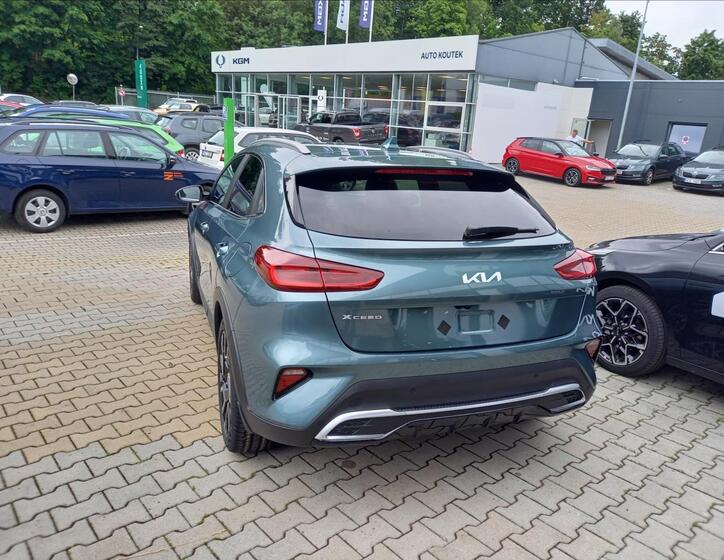 KIA XCeed 6