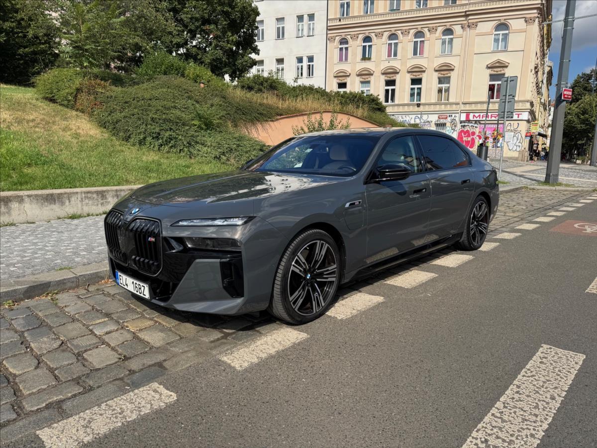 BMW Řada 7