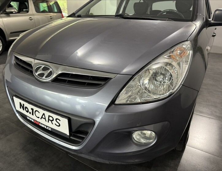Hyundai i20 23