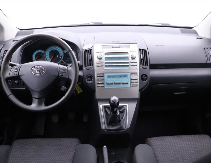 Toyota Corolla Verso 21