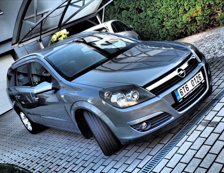 Opel Astra 2