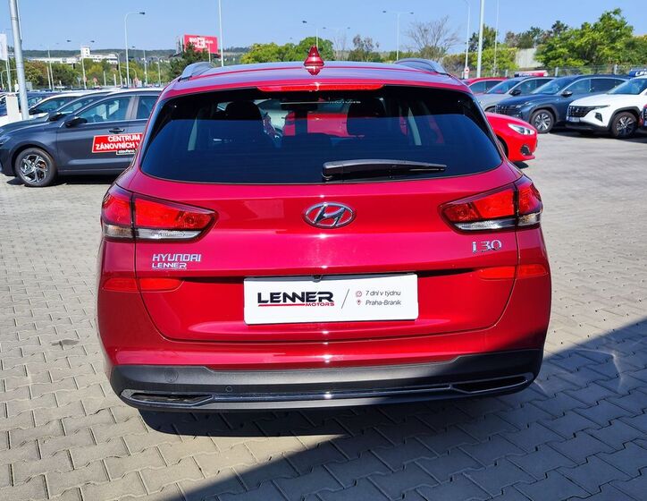 Hyundai i30 6