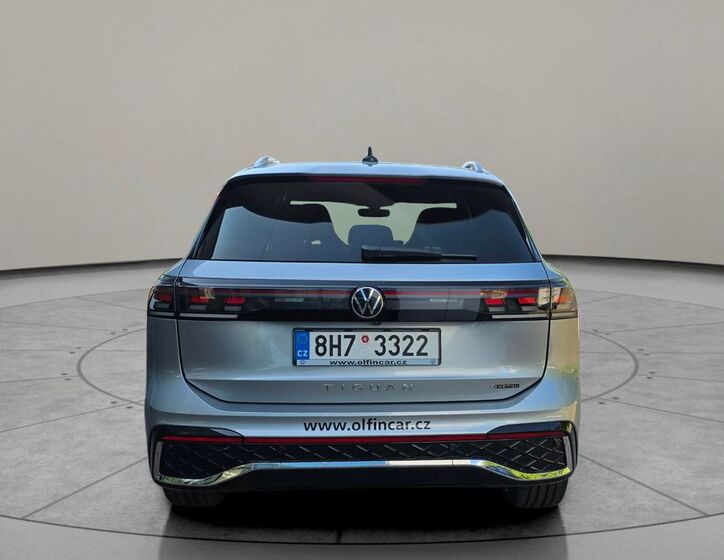 Volkswagen Tiguan 4