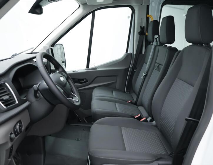 Ford Transit 12