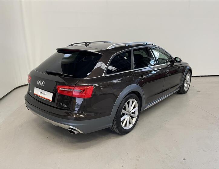 Audi A6 Allroad 2