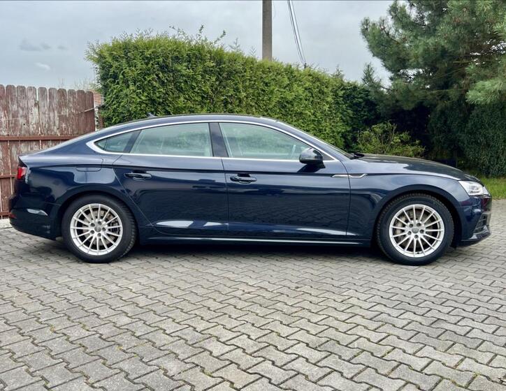Audi A5 6