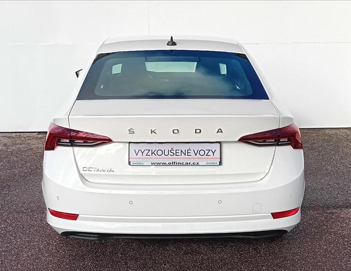 Škoda Octavia 8