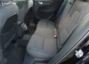 Volvo XC40 18