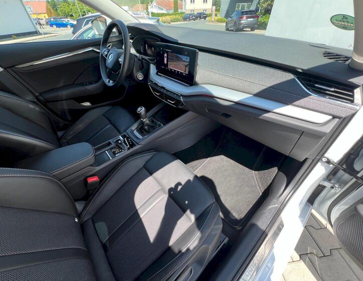 Škoda Octavia 21