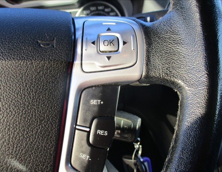 Ford Mondeo 22