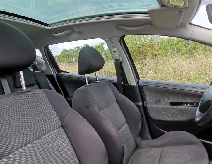 Peugeot 207 18