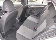 Volkswagen Golf 26