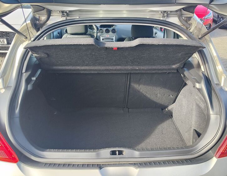 Peugeot 308 10