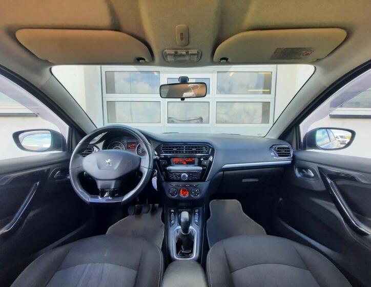 Peugeot 301 2