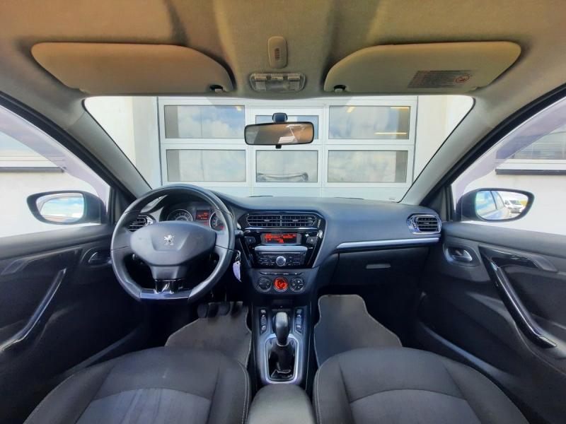 Peugeot 301
