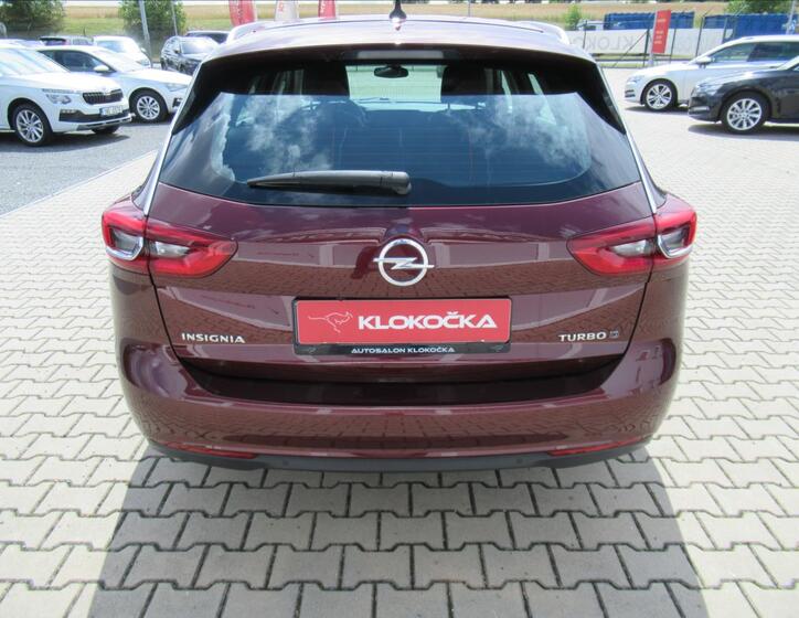Opel Insignia 4