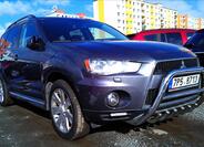 Mitsubishi Outlander 2