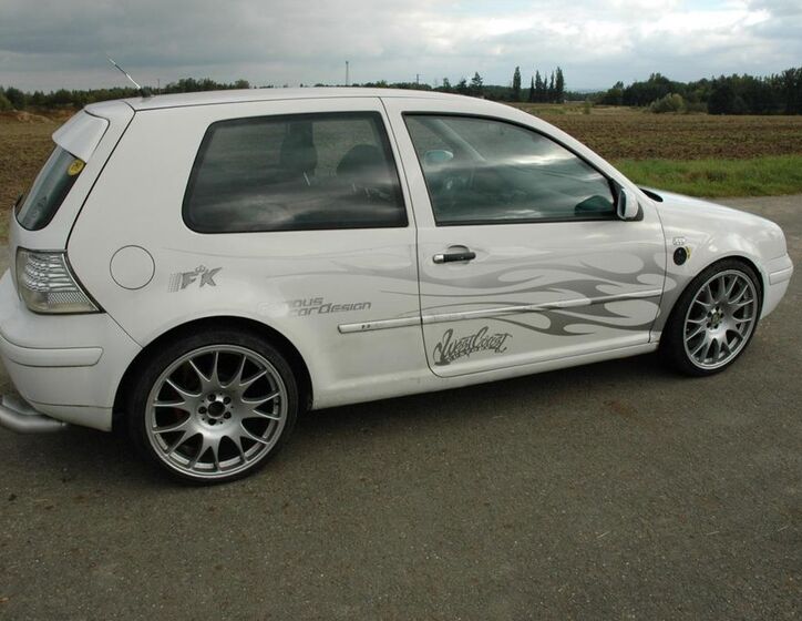 Volkswagen Golf Sportsvan 6