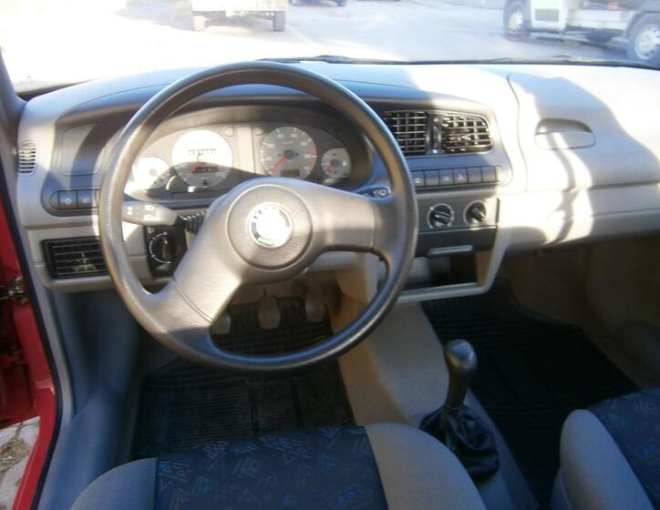 Škoda Felicia 13