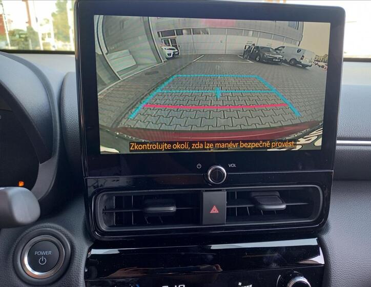 Toyota Yaris Cross 14