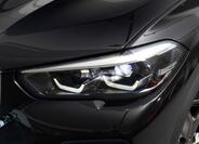 BMW X5 8