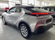 Toyota C-HR 4