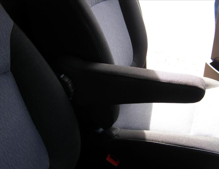 Opel Vivaro 23