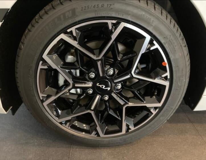 KIA ProCeed 19