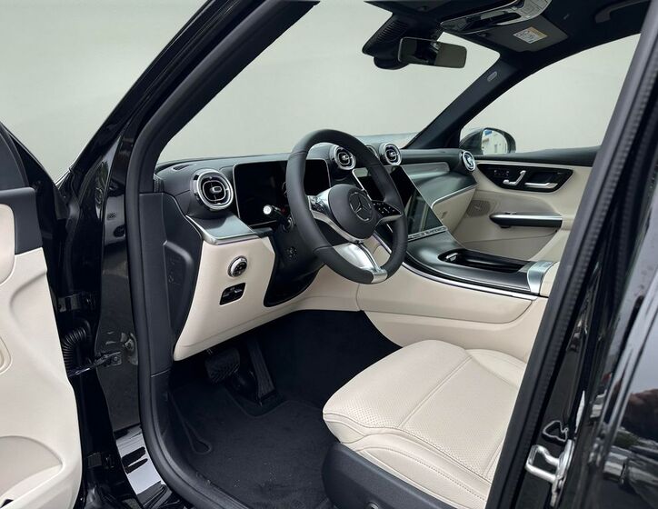 Mercedes-Benz GLC 10