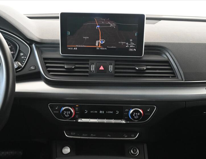Audi Q5 12