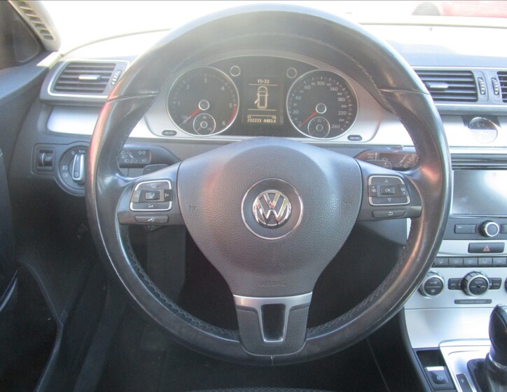 Volkswagen Passat 8